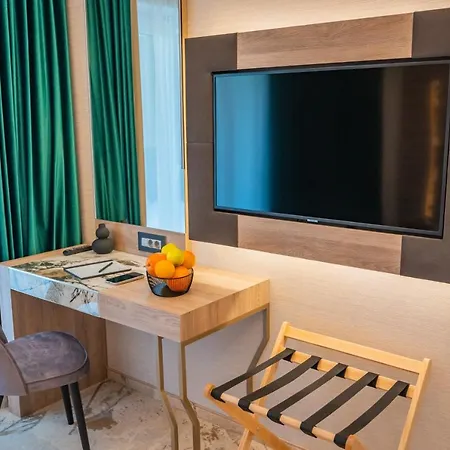Codrisor Hotel